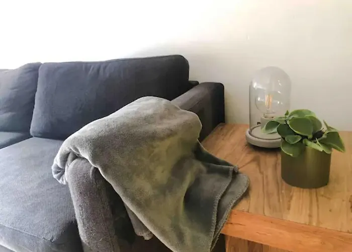 Chere Anna Center New Location Lägenhet