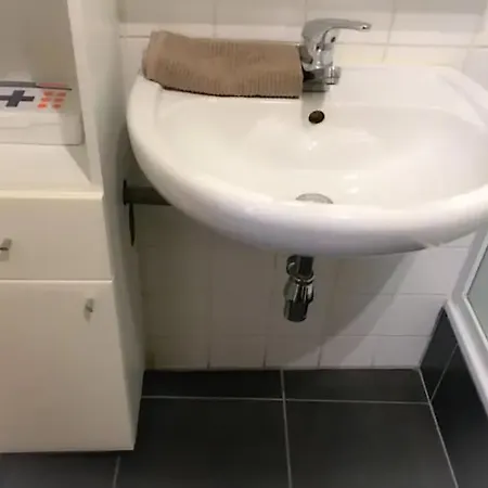 Chere Anna Center New Location דירה