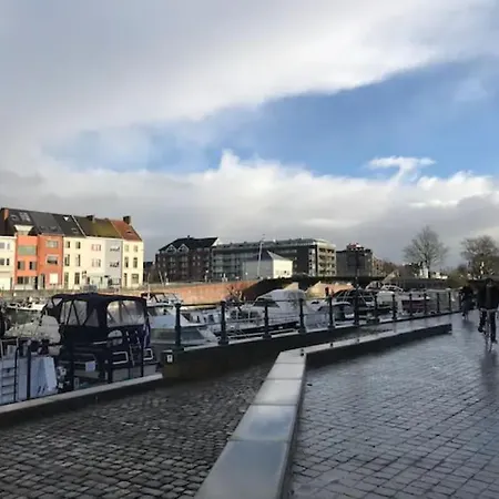 Chere Anna Center New Location Apartment *